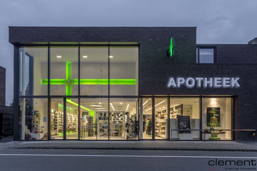 Pharmacie moderne façade